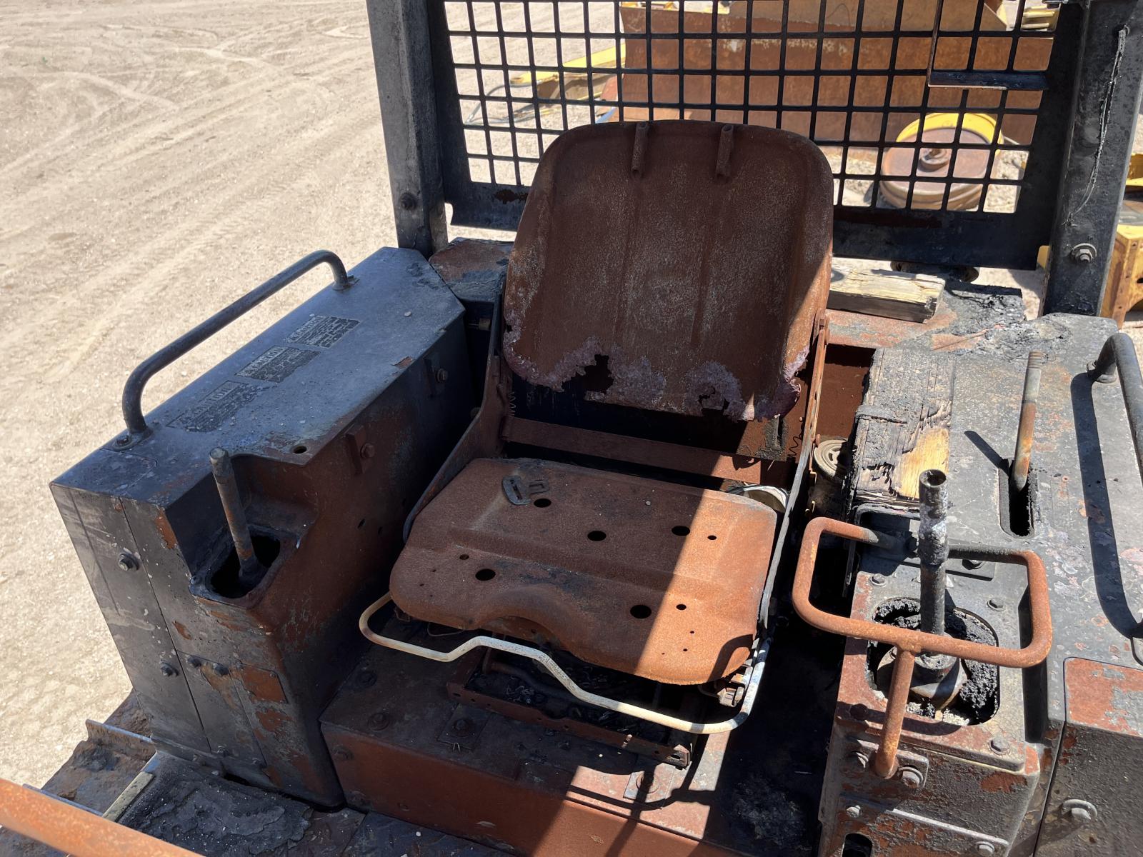 ./imagenes/INVOICE/2019/18173/KOMATSU D39P-1 (3).JPG